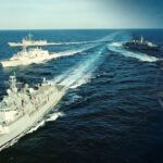 Корабли РФ заблокировали суда НАТО в Черном море