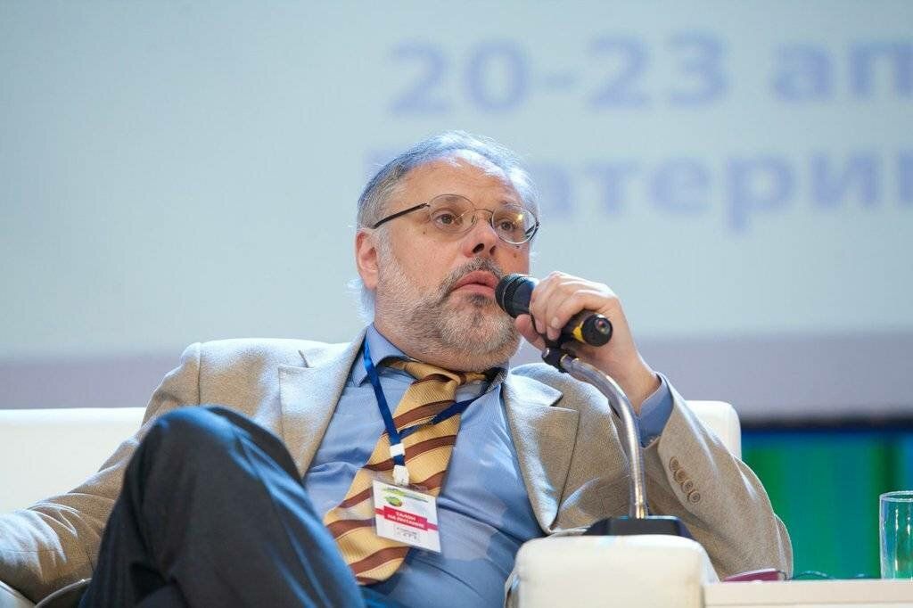 Хазин Михаил Леонидович