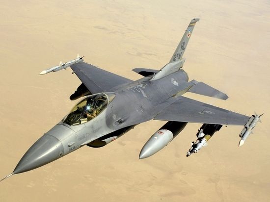 Эксперт рассказал о последствиях передачи Украине истребителей F-16