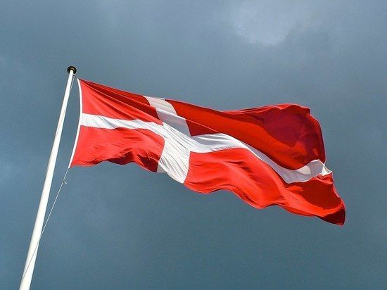 Дания выразила готовность обучать украинцев летать на F-16